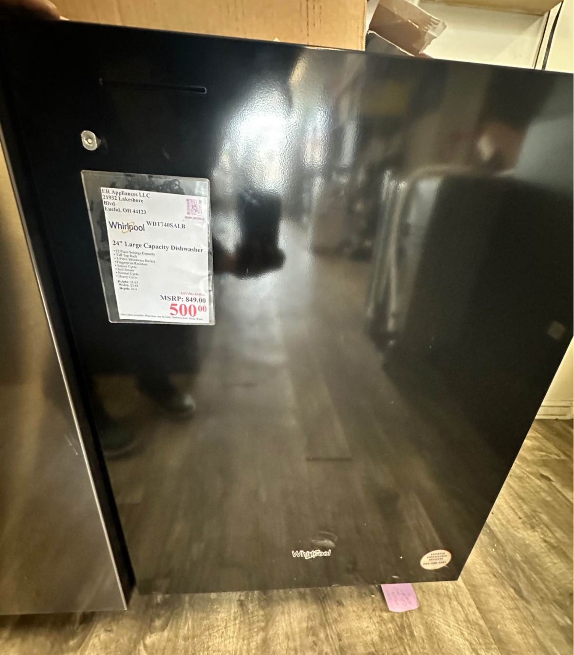 Whirlpool 24” Large Capacity Dishwasher New
