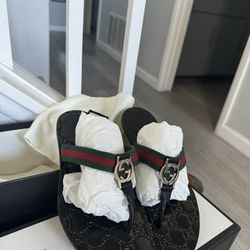 Gucci sandals - women’s - PENDING reserved 