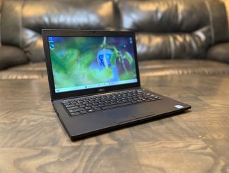 Slim Small DELL Latitude 7290 12.5” Core i7 8th gen 16GB RAM 512GB SSD HDMI USB C Windows 11 laptop