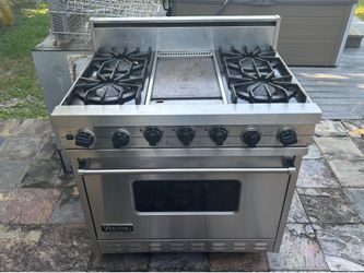 Viking professional range and oven