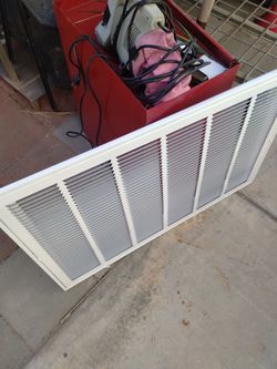 AIR CONDITIONING VENT COVER