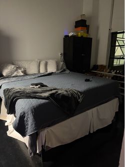 King size bed metal frame platform