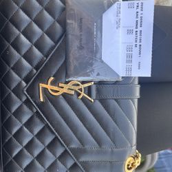 Ysl Envelope Medium 