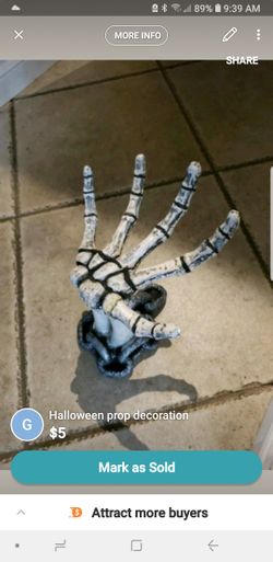 Halloween prop skeleton hand