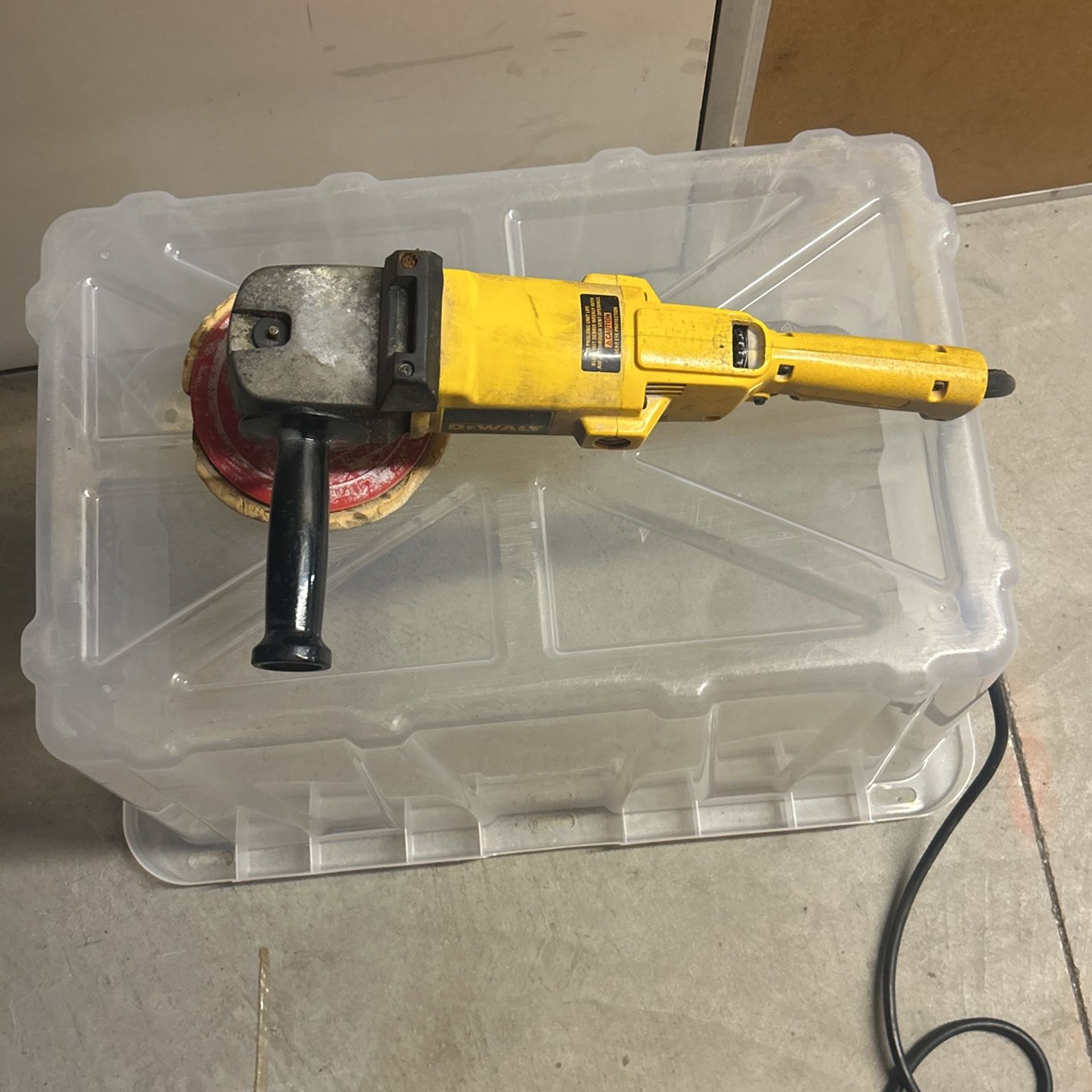 DeWalt electronic sander/polisher
