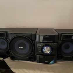 Sony MHC-EC909iP Mini Hi-Fi Component System