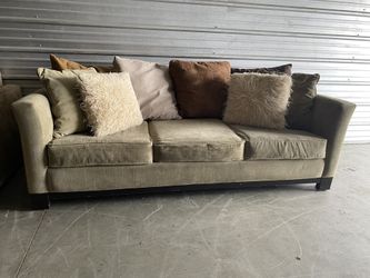 Macy’s couch w queen bed