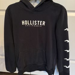 Hollister Black Hoodie, Medium