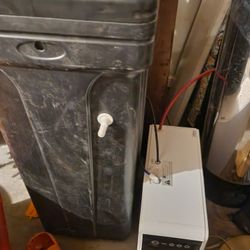 Water Softener 1 Year Use Sold