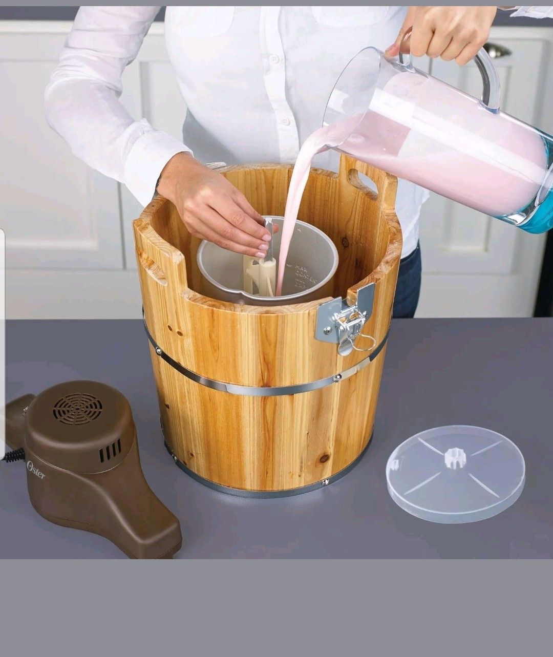Oster 4 Quart Wooden Bucket Ice Cream Maker FRSTIC WDB 001 for Sale in Los Angeles CA OfferUp