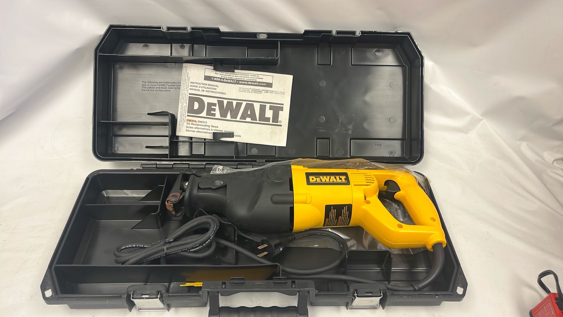 New dewalt DW310K Reciprocating Saw Sawzall