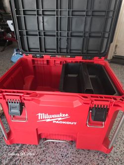 Milwaukee packout set $220