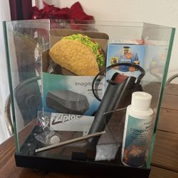 5 Gallon Fish Tank w/ All Accessories * Tank Lights Up!