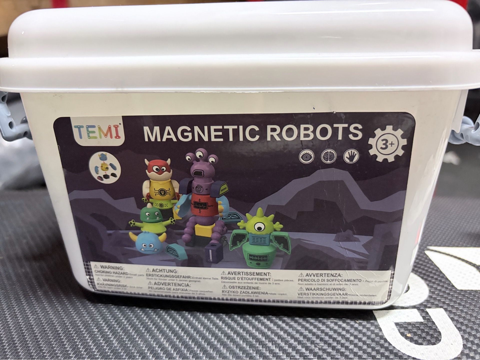 Kids toys