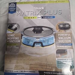 Brand New Shark Matrix Plus 2-in-1 Robot Vacuum & Mop – Never Opened