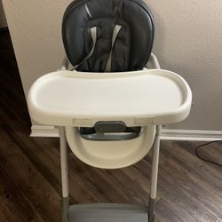  Graco EveryStep 7 in 1 High Chair | Converts to Step Stool for Kids, Dining Booster Seat, and More
