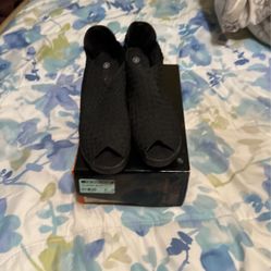 Bernie’s Claire Blk B 36 