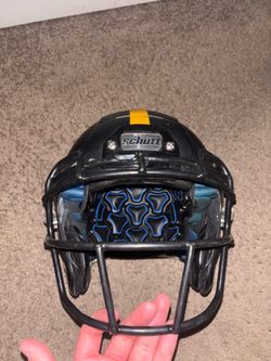 Schutt F7 Helmet Large