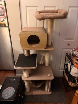 Cat tower