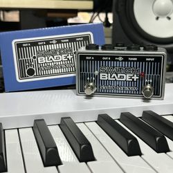 EHX Switchblade + Pedal