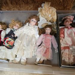 Porcelain Dolls 