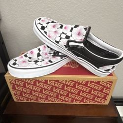Vans Classic Slip-On Checkerboard Floral Sneakers