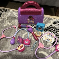 Original Doc McStuffins Doctor Kit Role Play