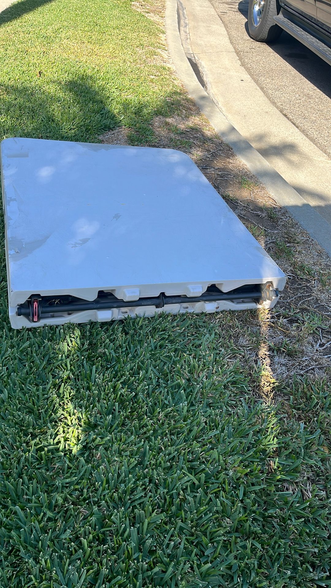 6ft Table For Free