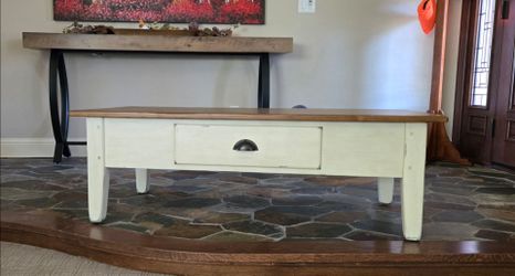 Pottery Barn Coffee Table