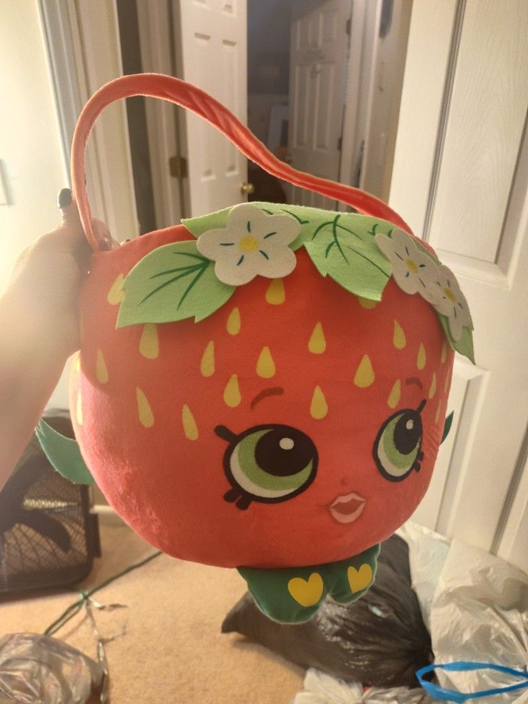 Shopkins Easter Basket