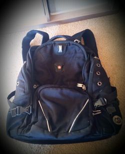 Swiss Army Backpack with media and laptop compartment