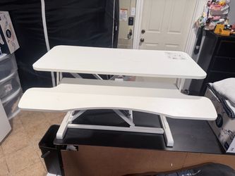 Standing desk Converter