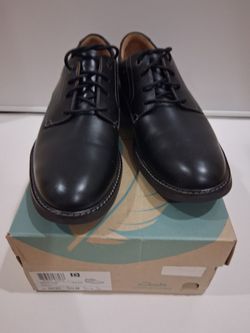 Clark's men's shoes, 10 1/2 M, black leather, new, Unelott Plain