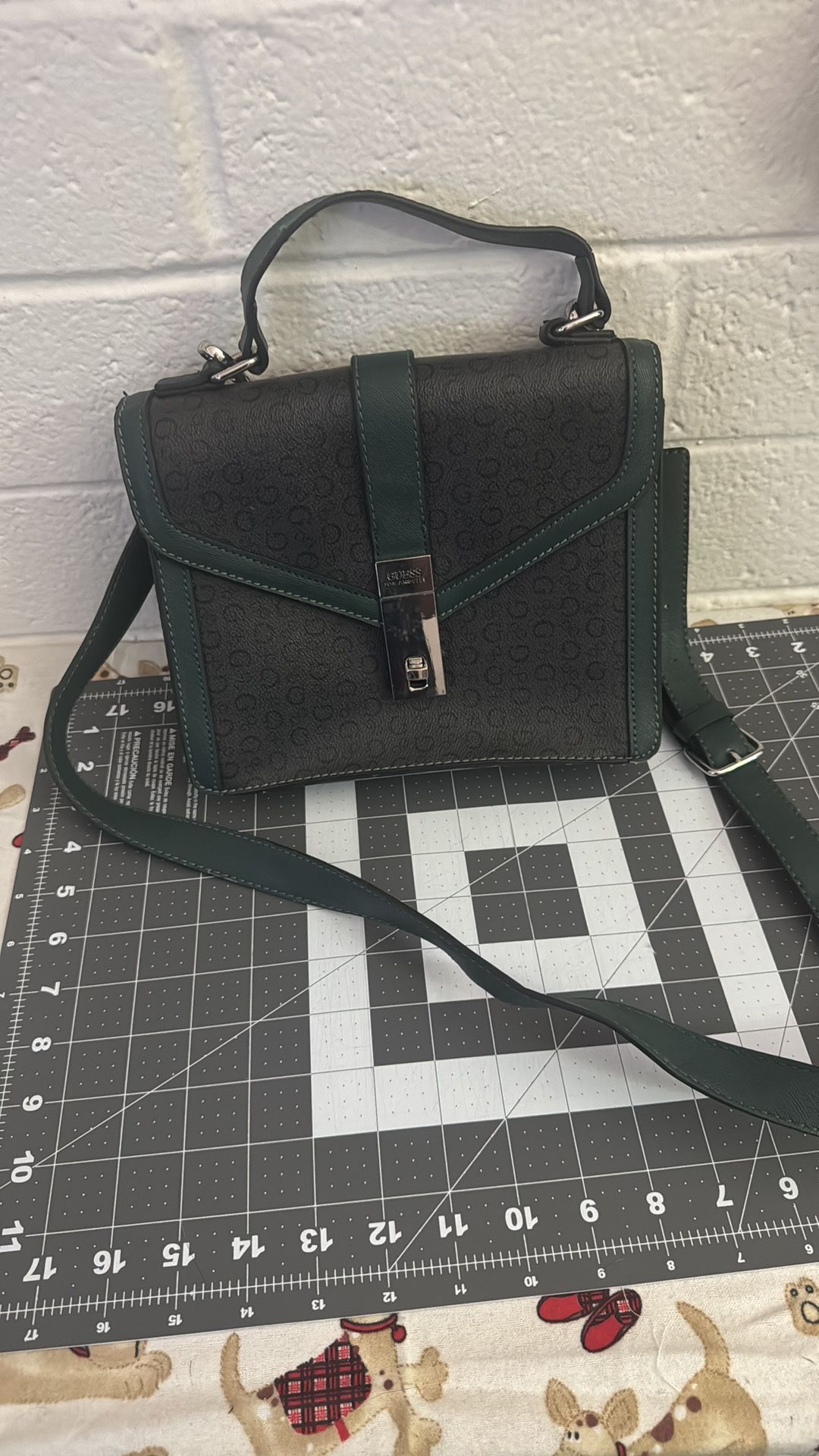 Guess Black and Green Handbag