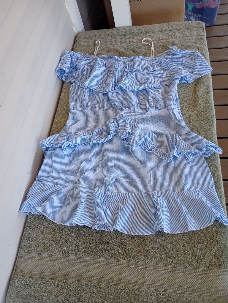 Love J off shoulder mini dress SZ 2X blue and white stripes