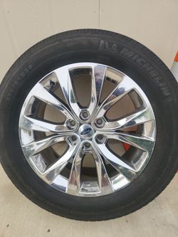 275/55/20 Ford F150 2015 Michelin tires