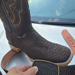 Python Boots With Belt