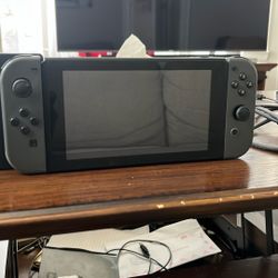  Nintendo Switch