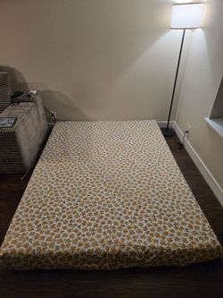 Zinus Green Tea Memory Foam Mattress