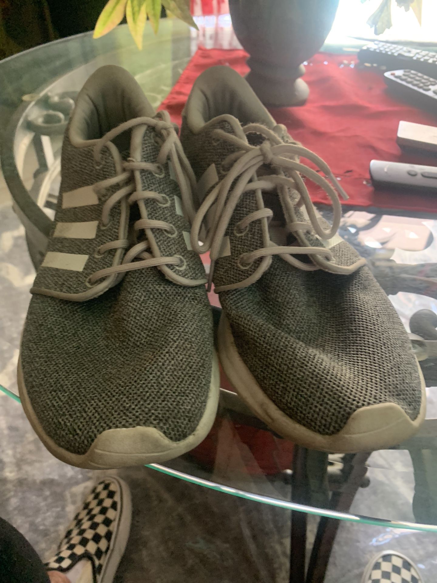 Men’s Size 10 Adidas