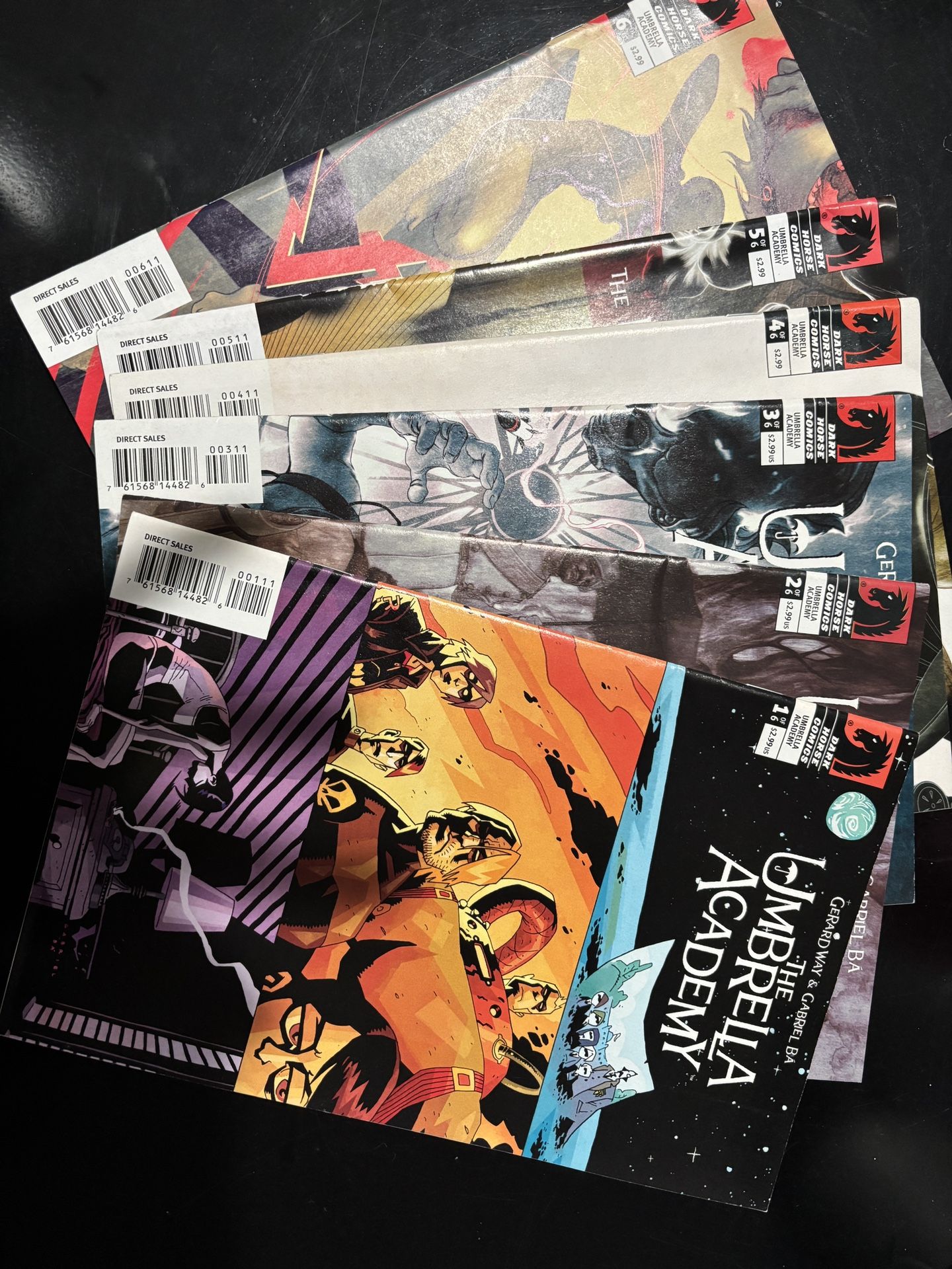 Dark Horse Umbrella Academy 2007 Full Comic Collection
