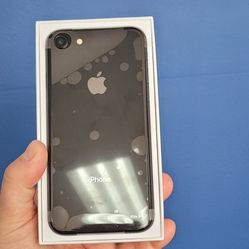 IPHONE 8 128GB UNLOCKED 