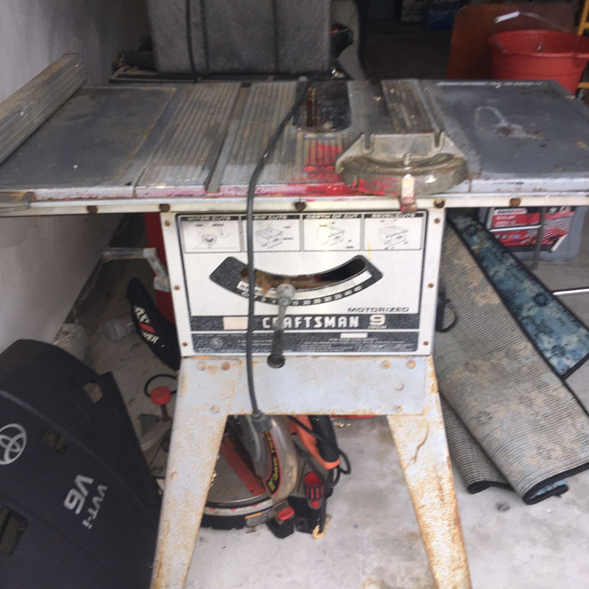 Craftsman Table Saw 9”