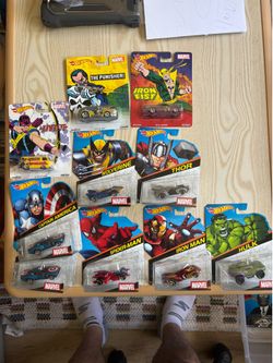 HOT WHEELS x Marvel lot of 10!