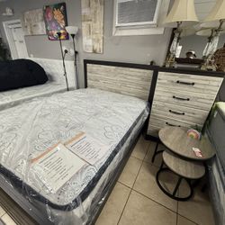 Brand New Queen Bedroom Set (Dresser, Nightstand, Mirror, Bedframe, & Chest!)