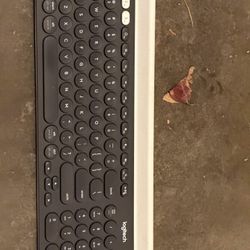Logitech, Bluetooth Wireless Keyboard