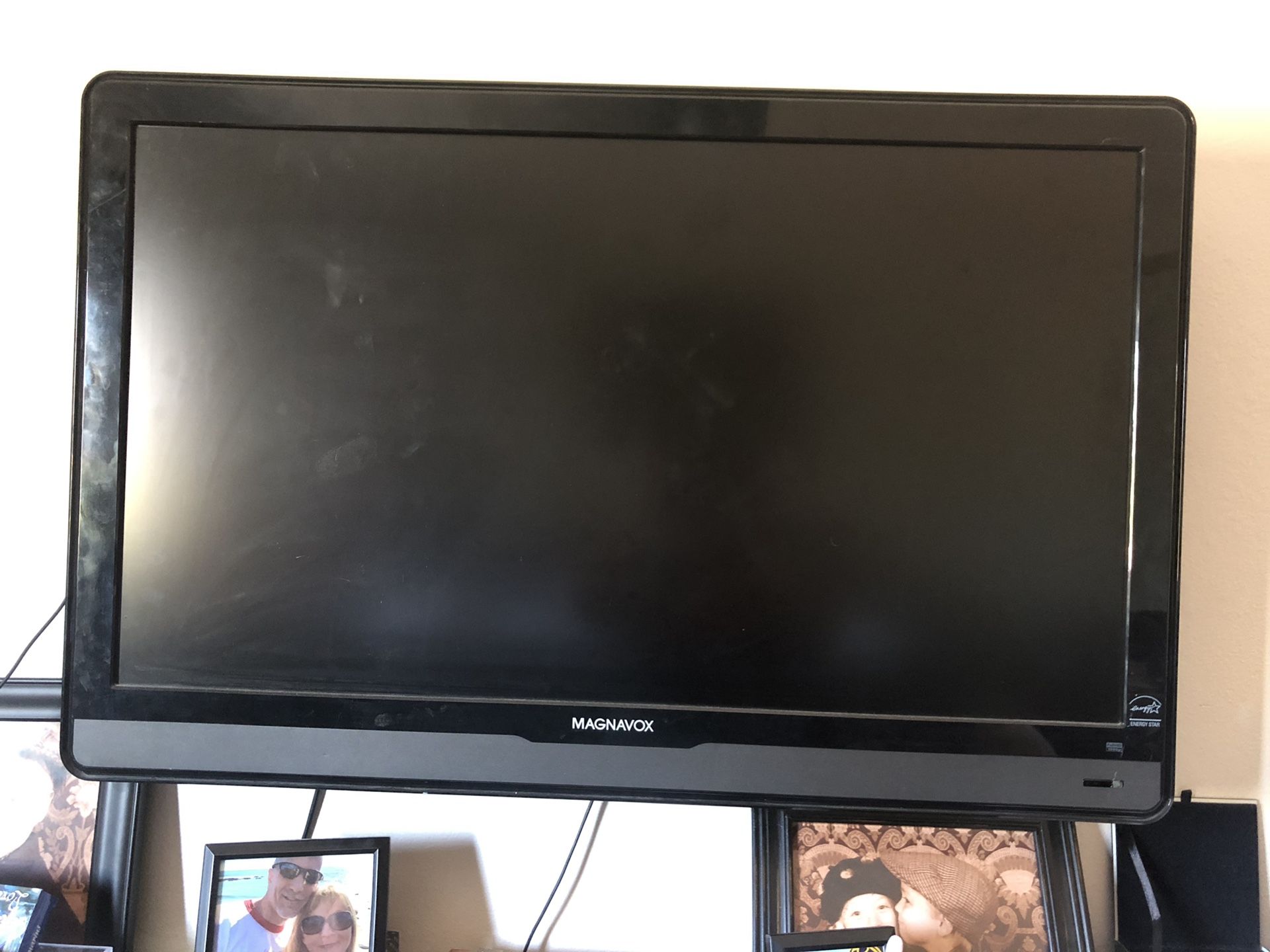 Magnavox 50 inch tv