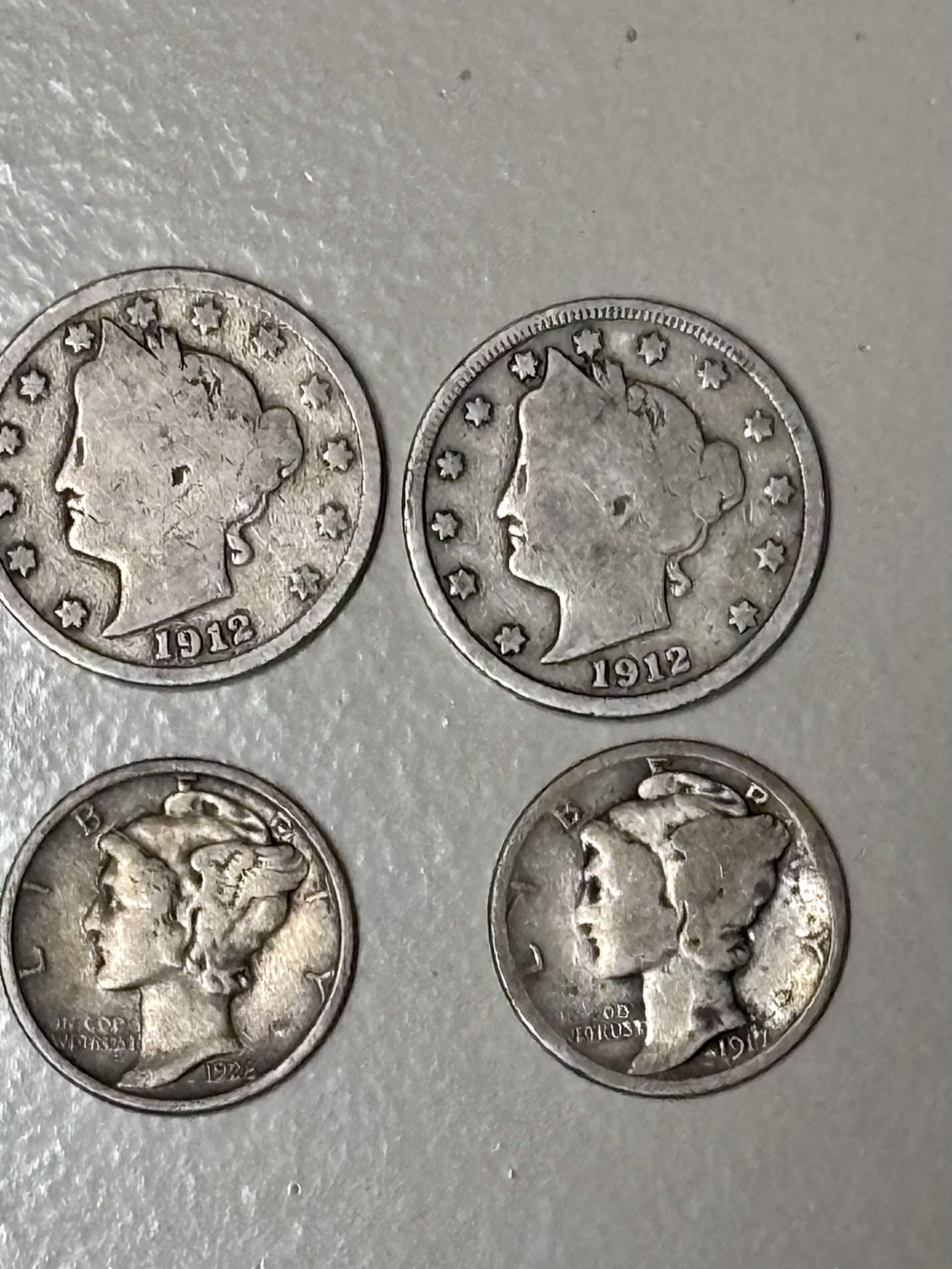 2-1917 & 1928 Mercury Dime 90% Silver & 2-5 Cents both 1912