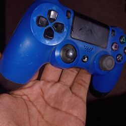 PS4 Controller Blue