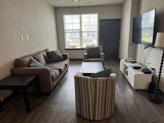 Entire Living Room Chairs And Table 